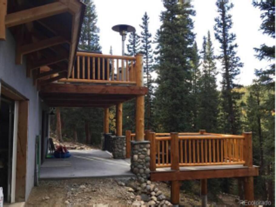 Moose Mtn Lodge/luxury Cabin/hot Tub/fireplace *