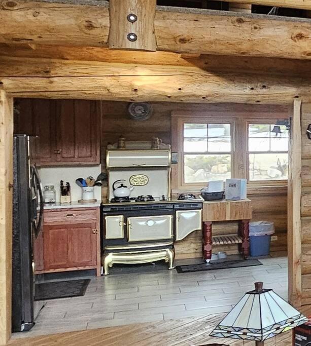 Moose Mtn Lodge/luxury Cabin/hot Tub/fireplace Holiday home Fairplay