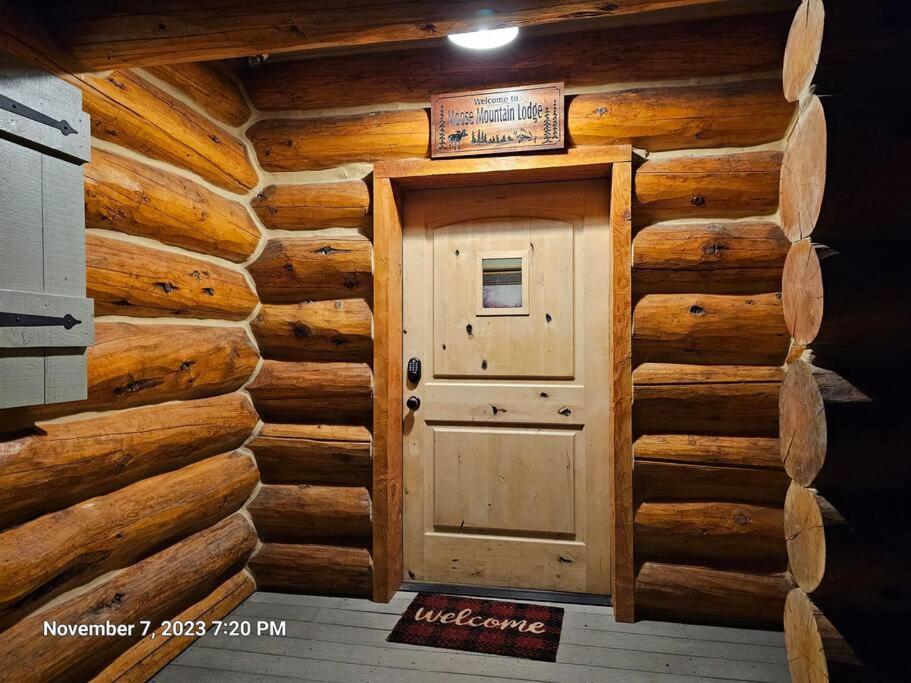 Moose Mtn Lodge/luxury Cabin/hot Tub/fireplace Holiday home Fairplay